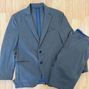 Twillory Classic Gray Performance Suit Set Inc. Jacket and pants